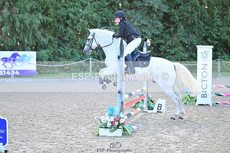 260905A-085834-00157 - Cls 01 AB 70cm Snr & Jnr