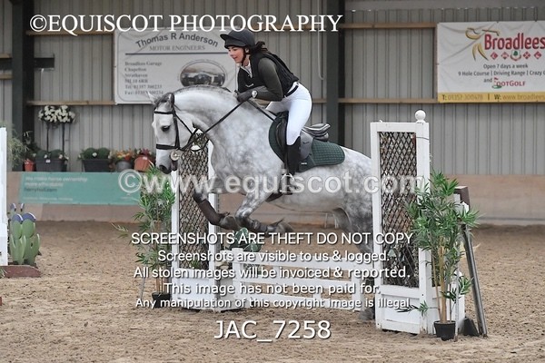 JAC_7258 - Class 1 Arena Eventing 0.60m