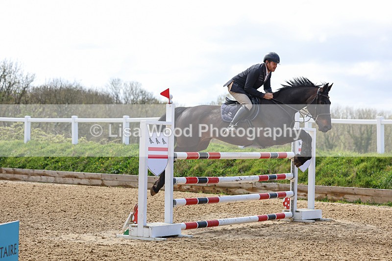 3E7A2294 - Class 8: Senior Foxhunter/1.20 open