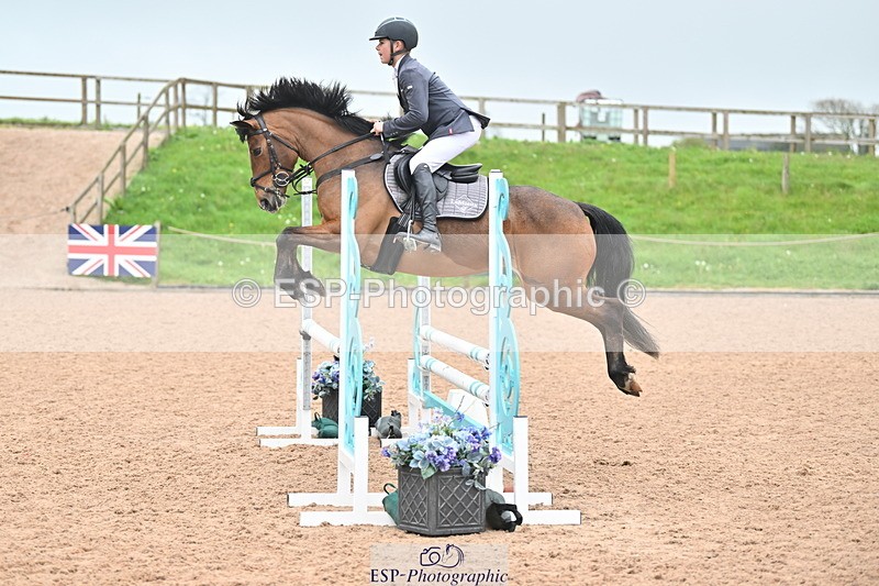 240505A-112856-04872 - Cls 3  Pony Discovery & 90cm Open