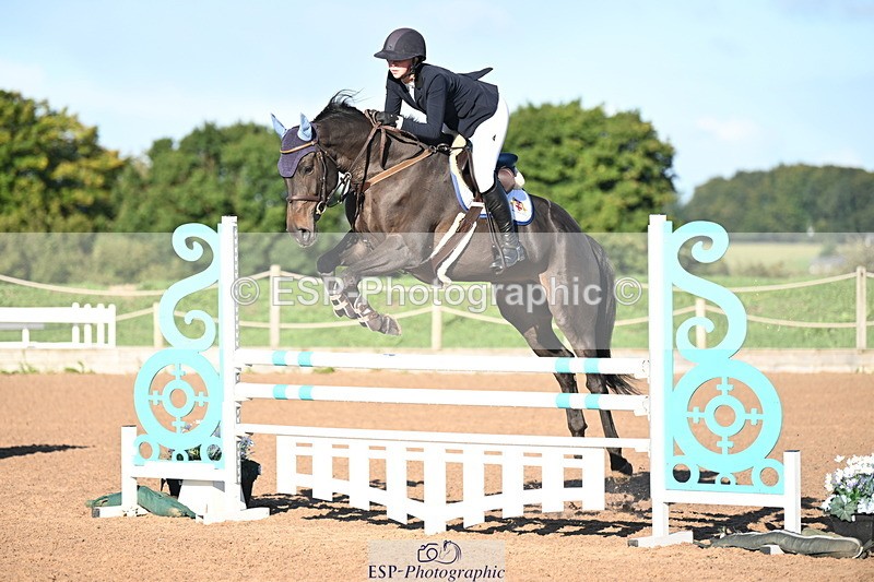 240912A-091013-00067 - Cls 1 Snr 1.05m & 1.10m Open