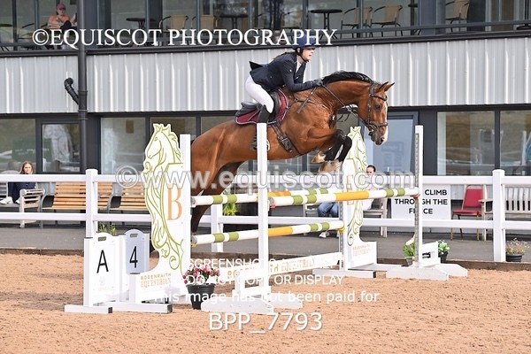 BPP_7793 - CLASS 16 FRI GFS Saddles Senior Newcomers/1.10m Open