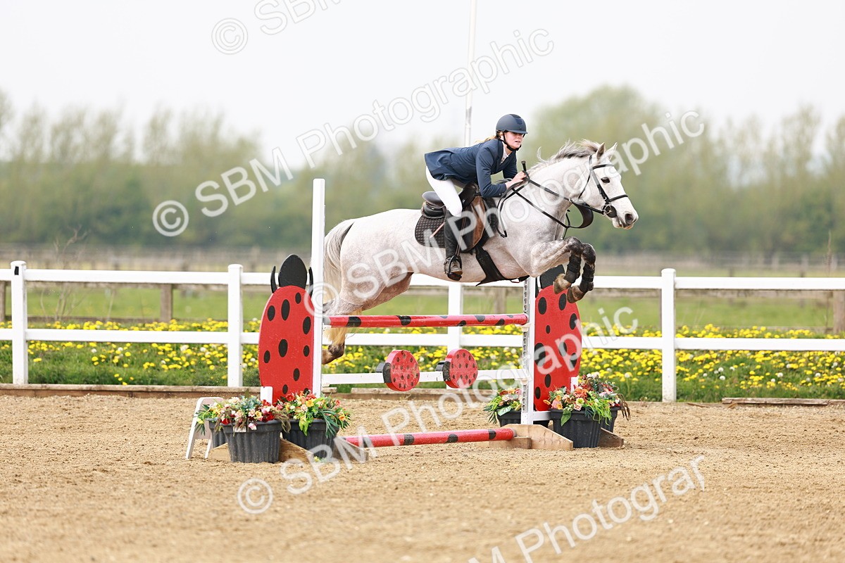  - Class 17 - Senior 1.05m