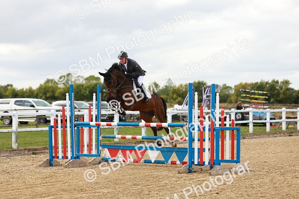 SBM_001277 - Class 4 - Senior Newcomers - 1.10m