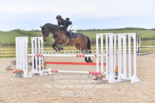 BPP_0501 - CLASS 4 FRI Senior Newcomers/ 1.10m Open