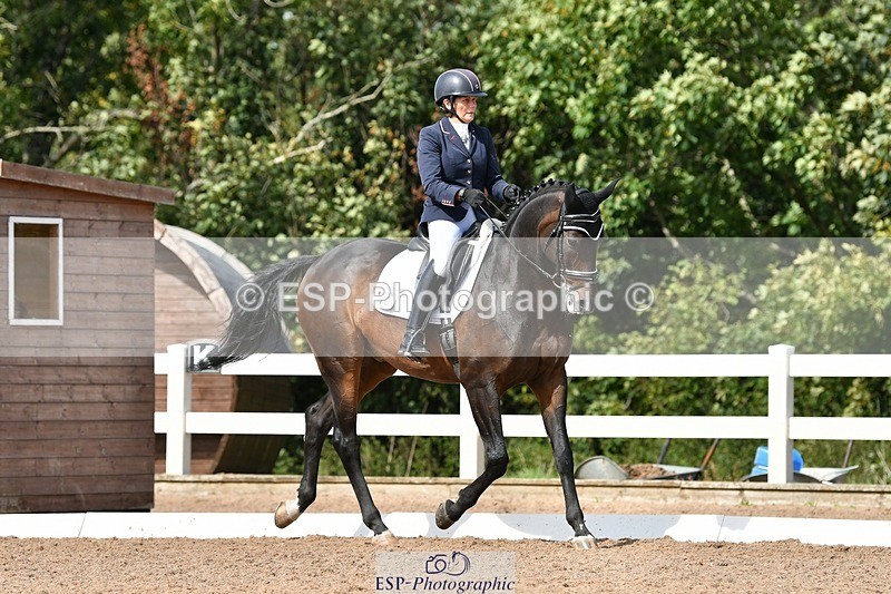 250906-135928-03053 - 055-Hilary.JanionSir.Wilhelm