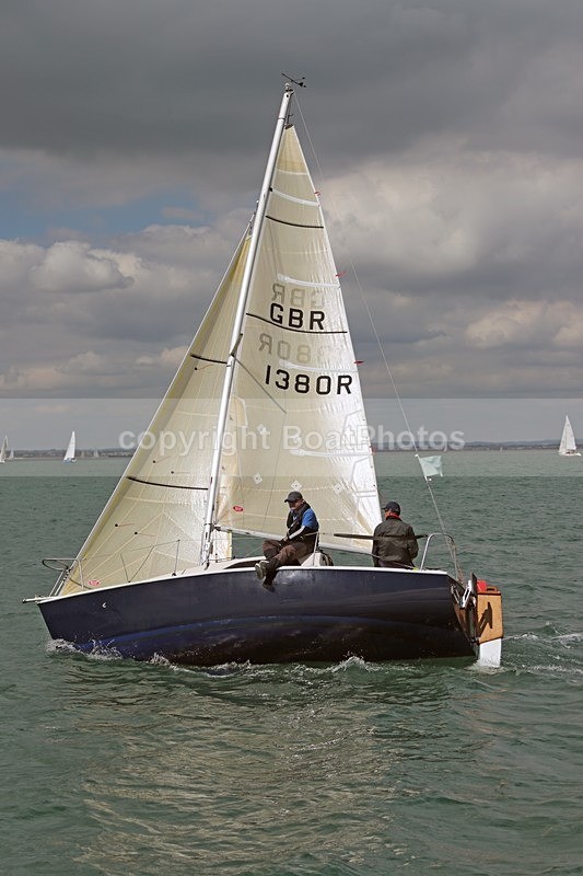 170701 TUDOR ROSE GBR1380R AE1I5953 - ROUND THE ISLAND 2017