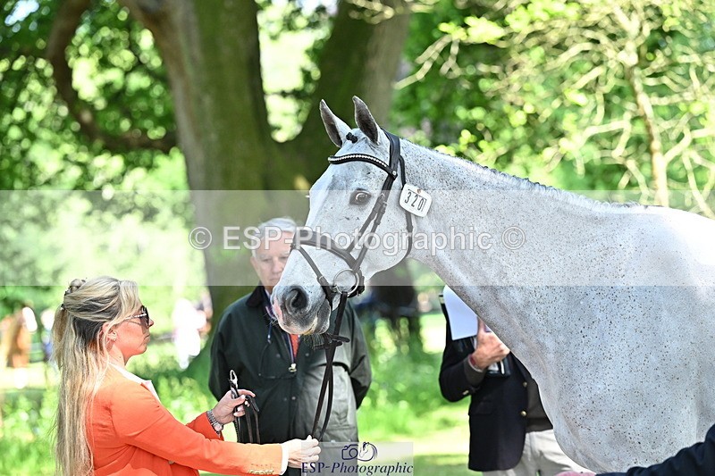 250521A-153637-00632 - B-320-Emma.Hyslop-Webb-CHICAGO.CHARLIE