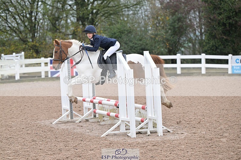 251116-095959-01085 - Cls 2 Pony Intro 70cm