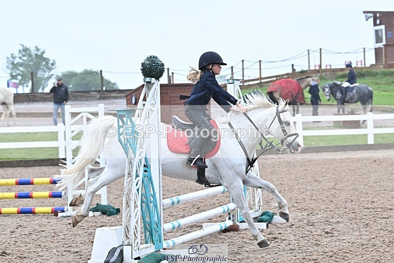 250527-155054-00097 - Clear Round and60cm