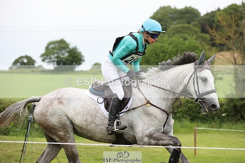 240525-175403-18323 - 283-RETOUCHABLE-Izzy_Taylor