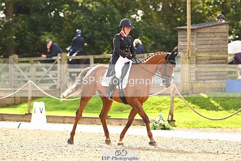 231020-140915-09843 - 305-CHILLI.KNIGHT-Gemma.Stevens-DR