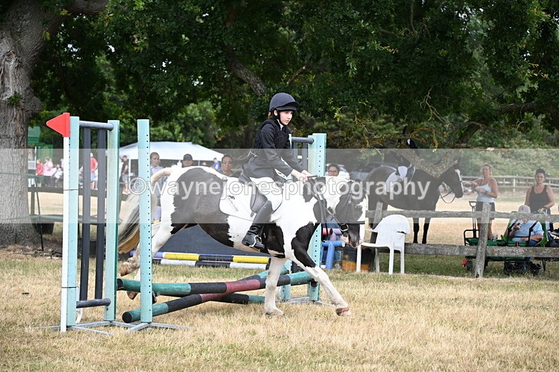WJ6_5271 - Class 12 Minimus Jumping 45cm