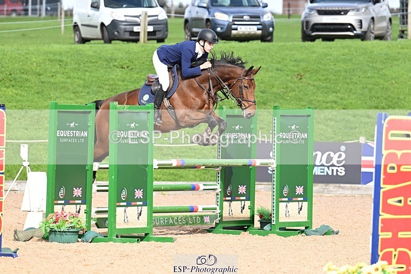 251005-142614-03897 - Cls 21 Newcomers and 1.10m