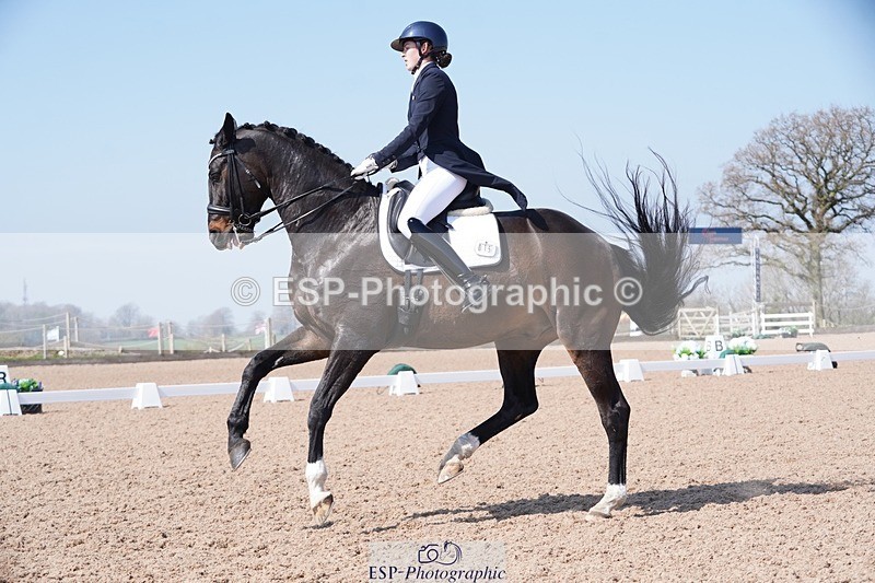 250404-125840-06027 - 015-Daisy.Hills-Midtgaards.Gijon