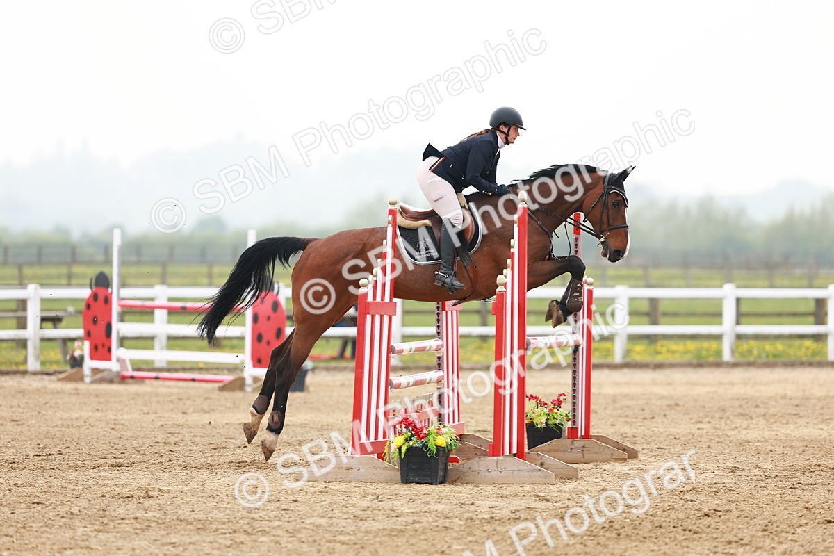  - Class 18 - Senior Newcomers - 1.10m