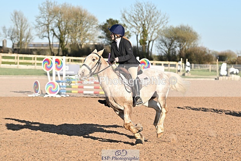 250401-175912-00507 - 80cm Classes