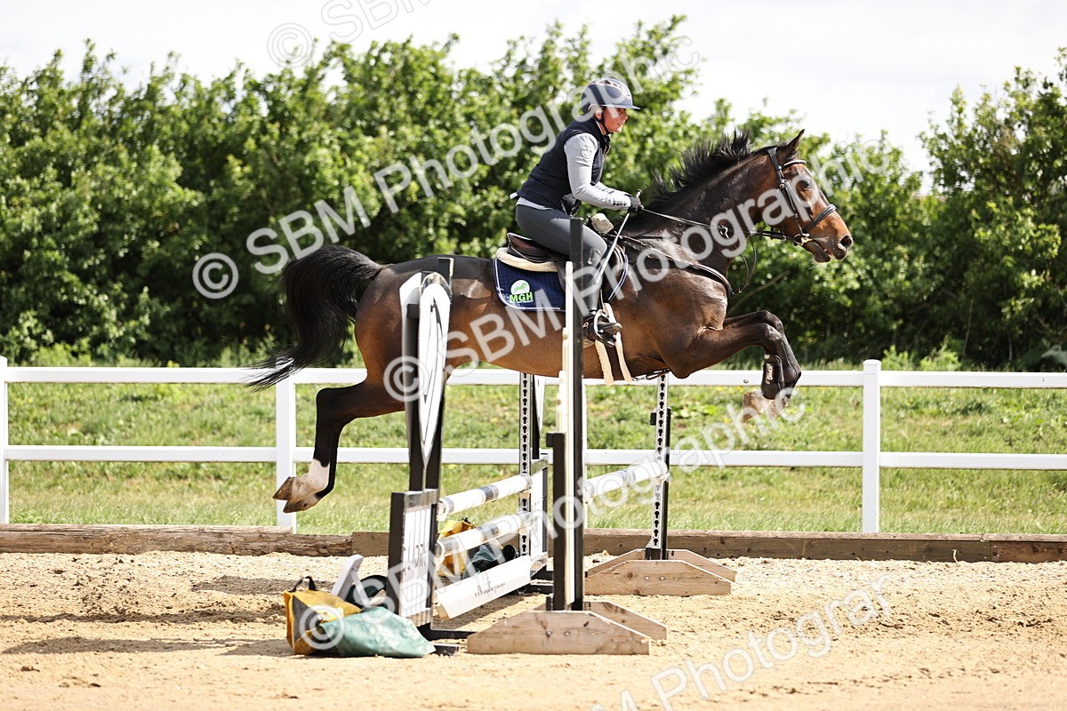 SBM_001925 - Class 8 - Clear Round