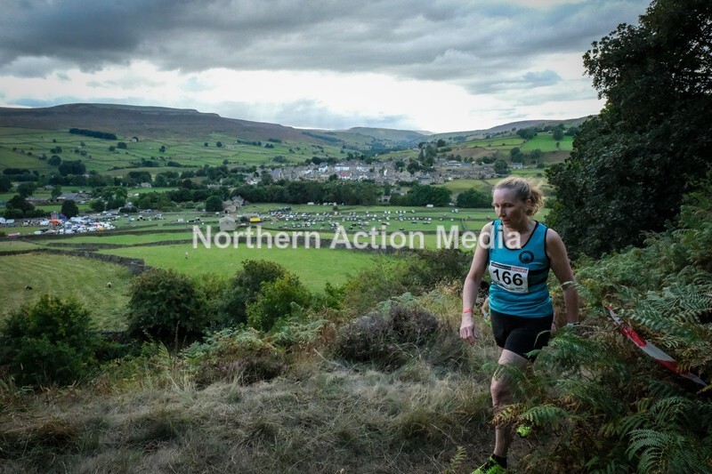 DSCF5187 - Reeth Fell race seniors