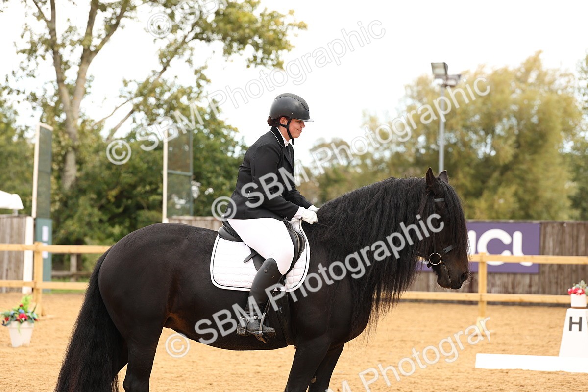 SBM_03583 - D1 - Small Tour Championship Intro 1