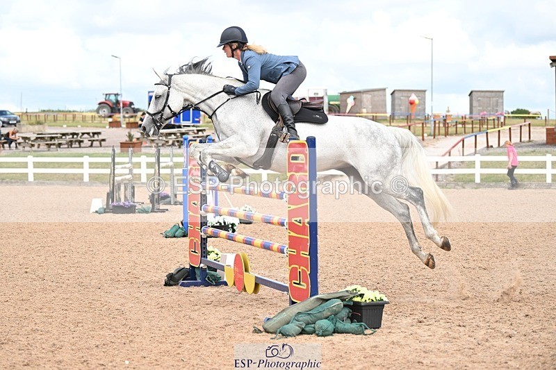 250723-154831-01229 - Cls 6 Foxhunter and 1.20m