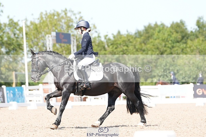 250817-135014-10508 - 171-Jessica.LaceyMoelwyn.Lowri.Ddu