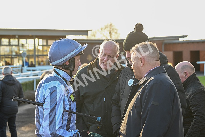 250225-Race 4-Master Breffni-8300 - Race 4