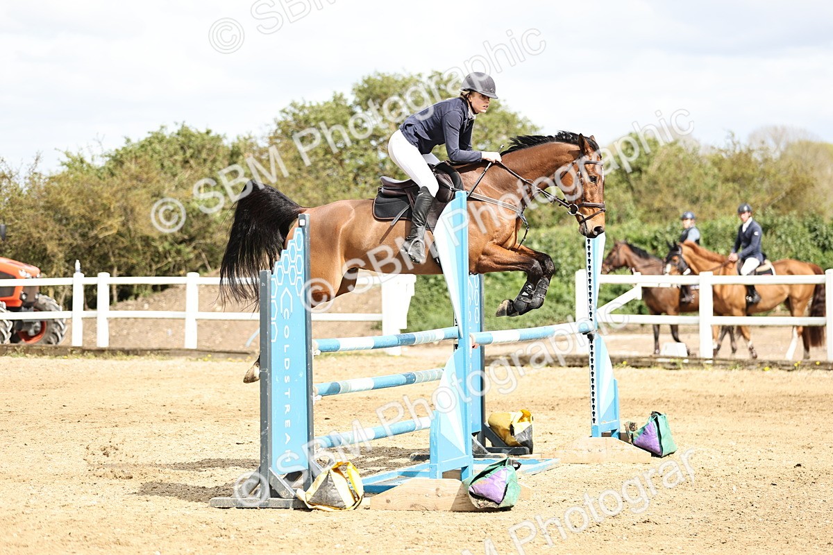 SBM_001230 - Class 4 - Senior Newcomers - 1.10m