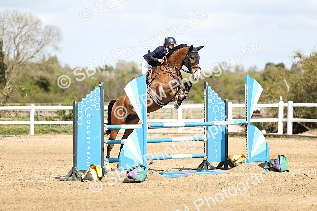 SBM_001111 - Class 4 - Senior Newcomers - 1.10m