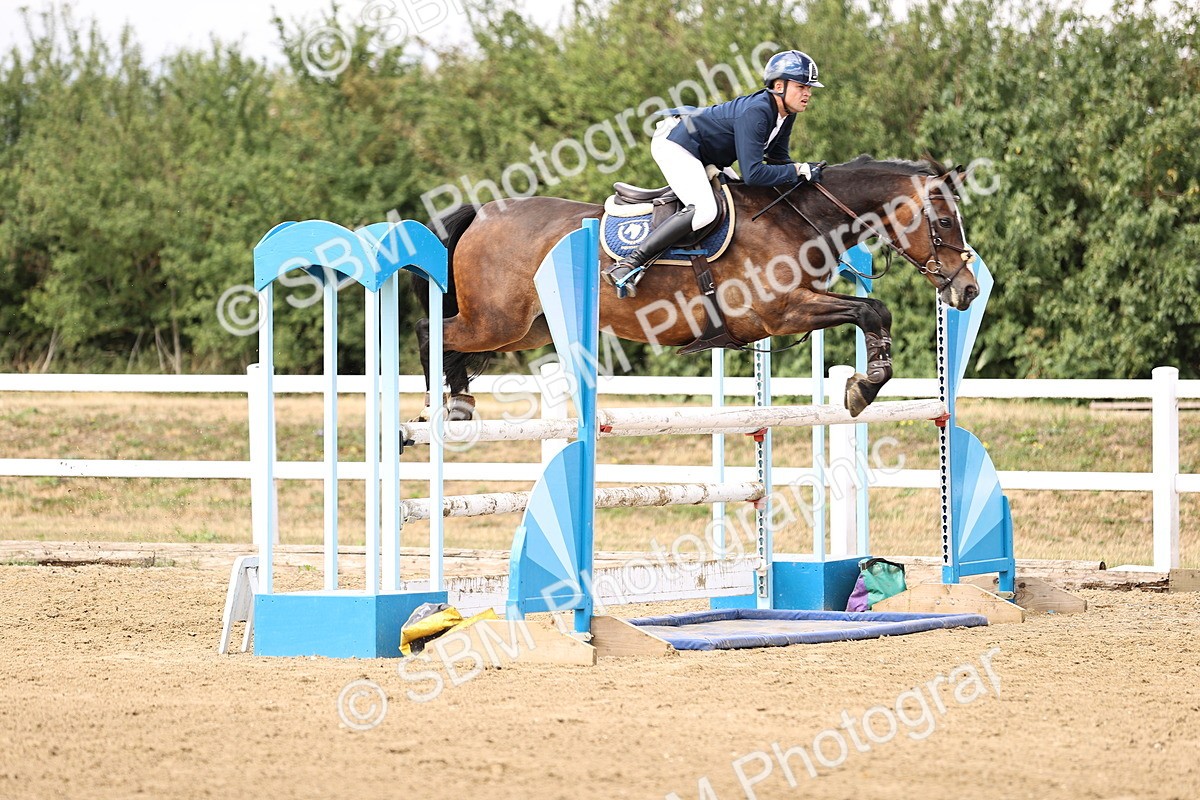 SBM_026765 - Class 13 - Senior Newcomers - 1.10m