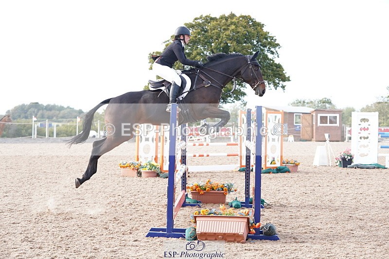 241005A-160416-05143 - SAT Cls 12 Snr Fox & 1.20m Open