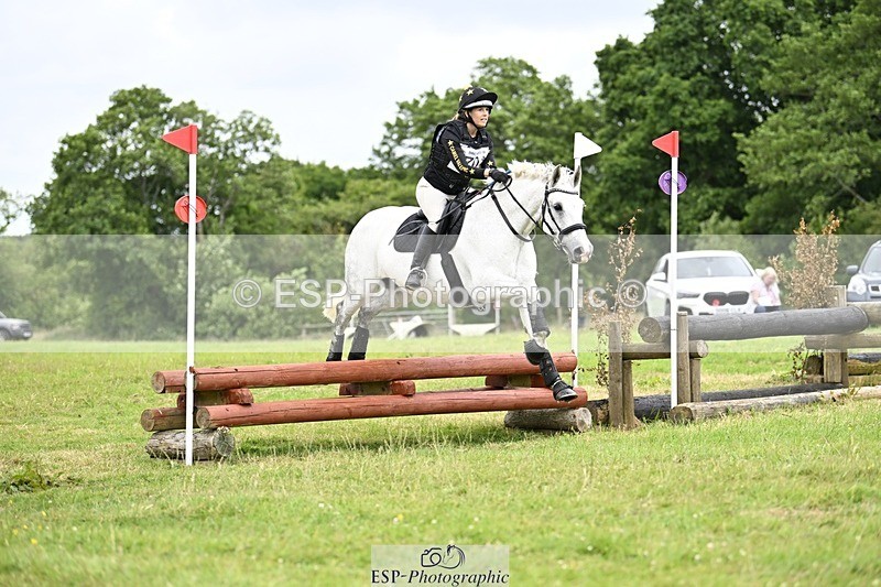 240630-152055-02670 - 701-Gillian_Moleworth-Annagh_Darcy