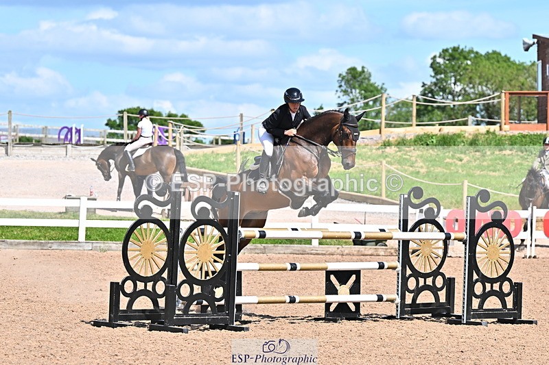 240619A-155417-01034 - Cls 5 Snr Foxhunter and 1.20m Open
