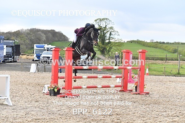 BPP_6122 - CLASS 27 SUN Senior Newcomers/ 1.10m Open