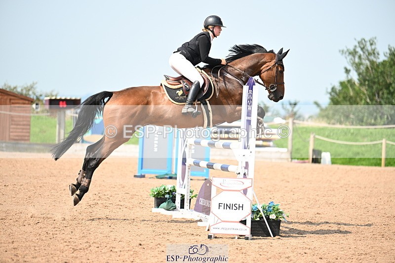 240801A-111141-01310 - Cls 2 Foxhunter