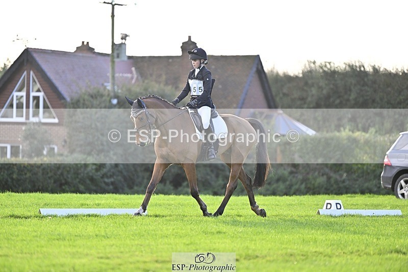 241025-095521-05657 - 355-Esther.Cook-GRANDISSIMO