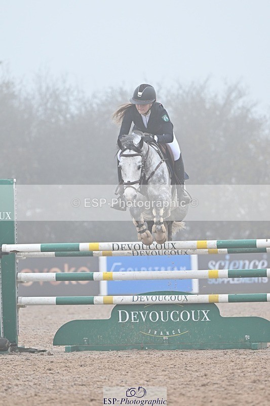 251115-130409-00856 - Cls 14+15 Junior 1.20m and 148cm