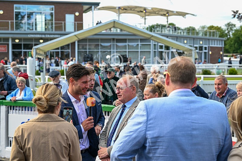 160624-Race 4-Align The Stars-8900 - Race 4