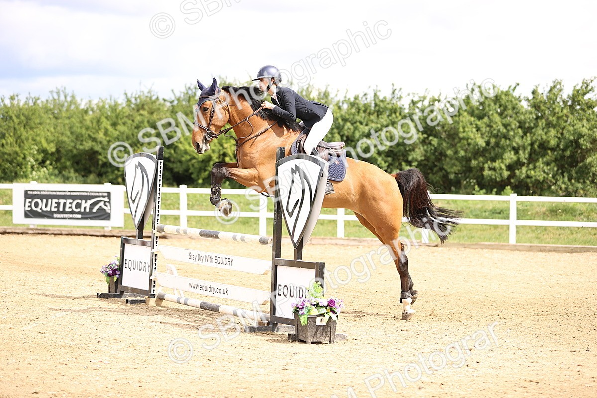 SBM_006417 - Class 16 - Senior British Novice - 90cm