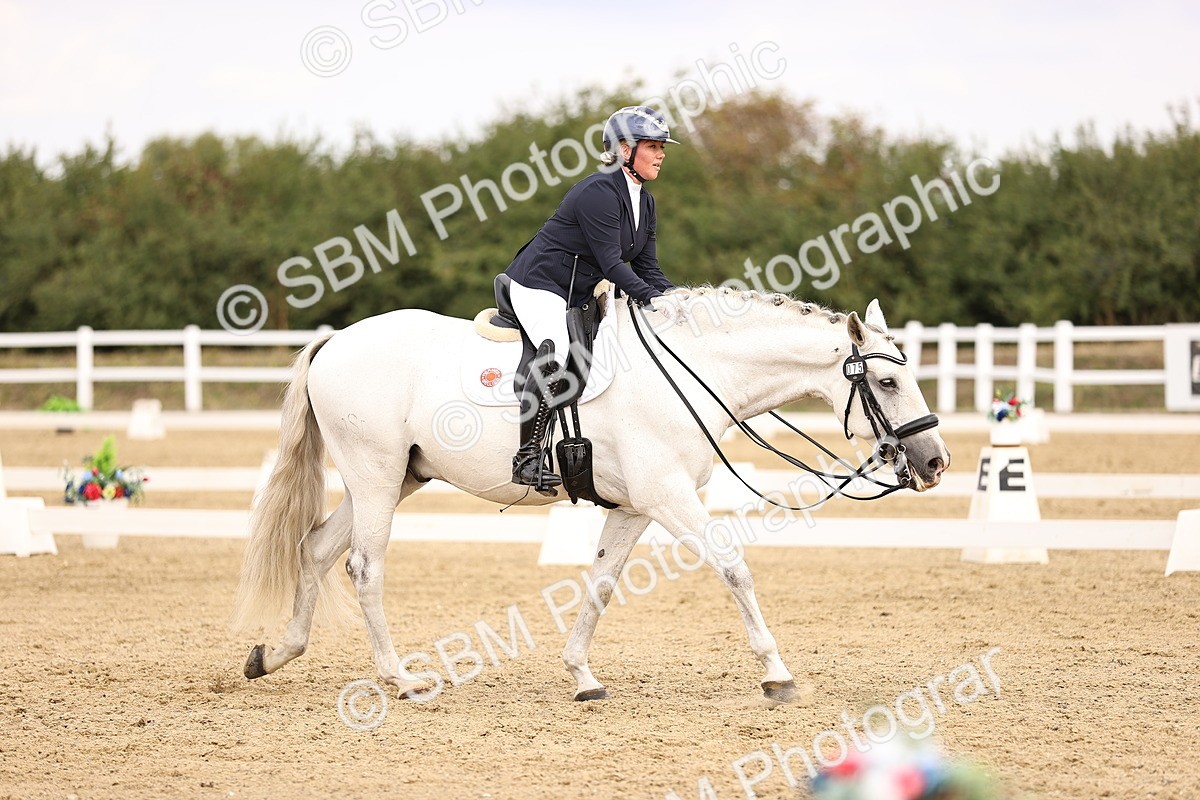 SBM_012972 - Class 2 - Advanced Medium 5 - 10.35-11.55