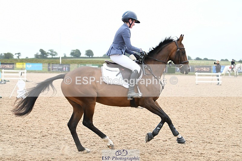 250807-104234-00278 - 80cm Round 1