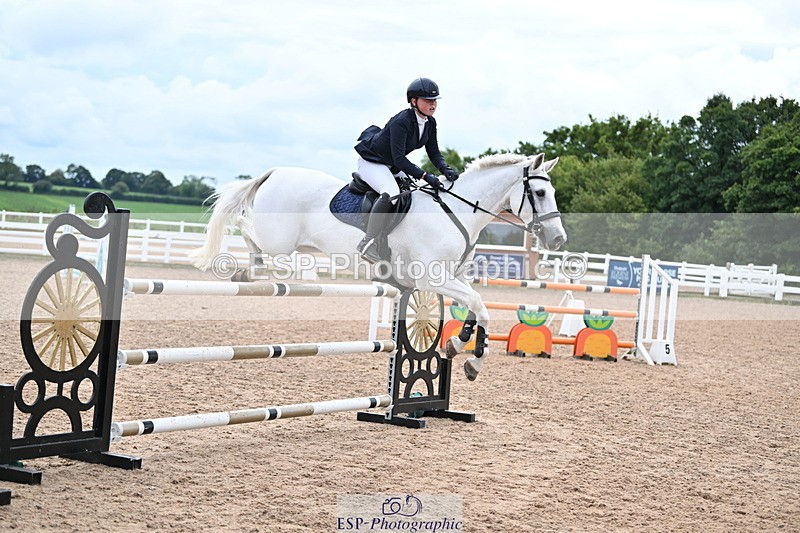 240908A-144408-04460 - Cls 22 A&B Pony Fox & 1.10 Open