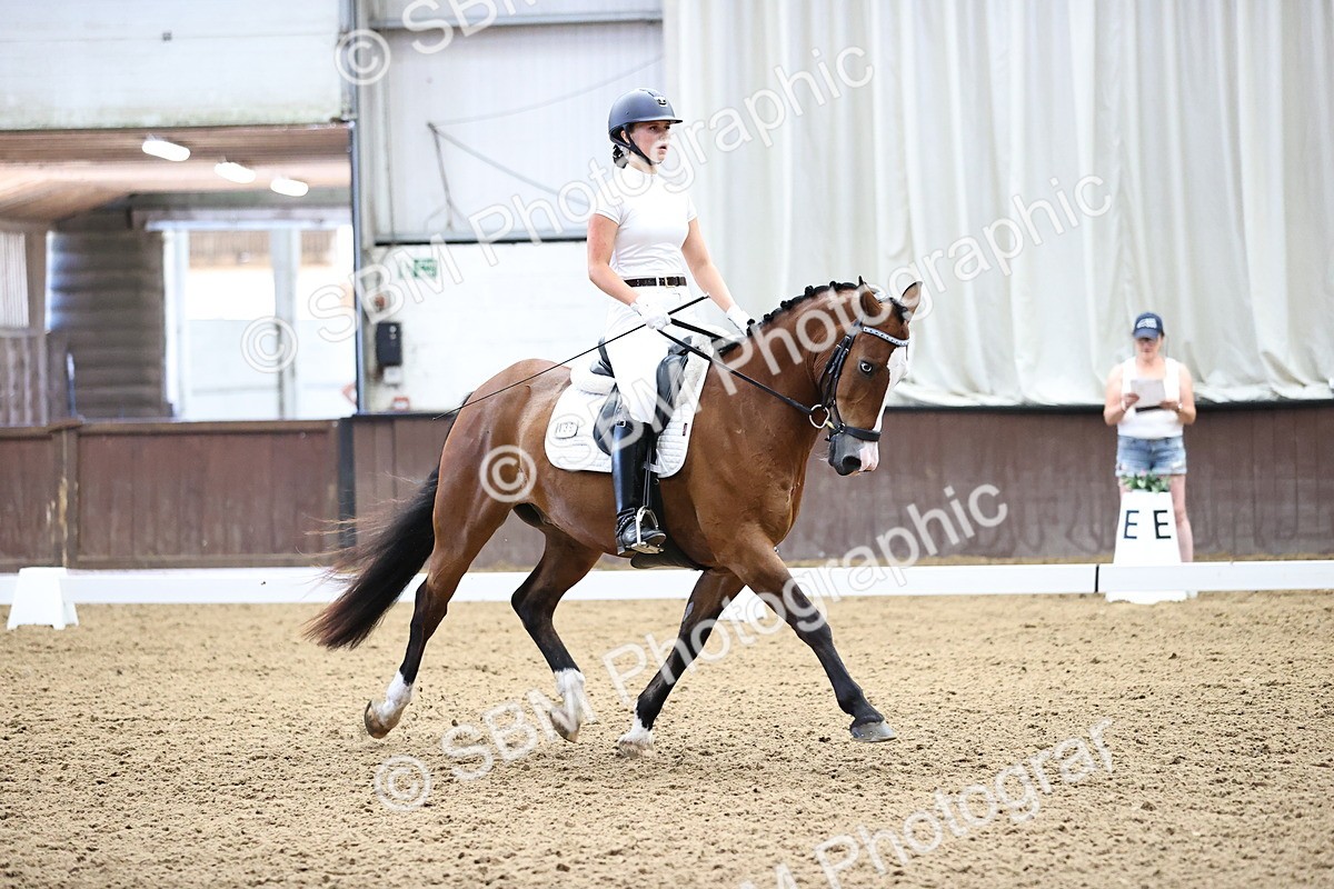 SBM_000540 - Novice 4 Warm Up