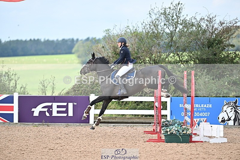 241004A-122951-01854 - Fri 09 95cm Amateur Quals