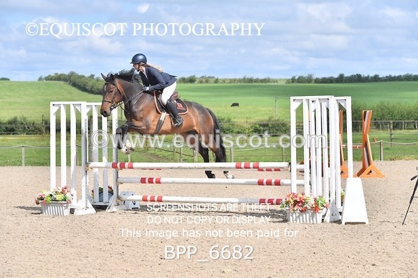 BPP_6682 - CLASS 3 Senior BritiNovice/ 90cm Open