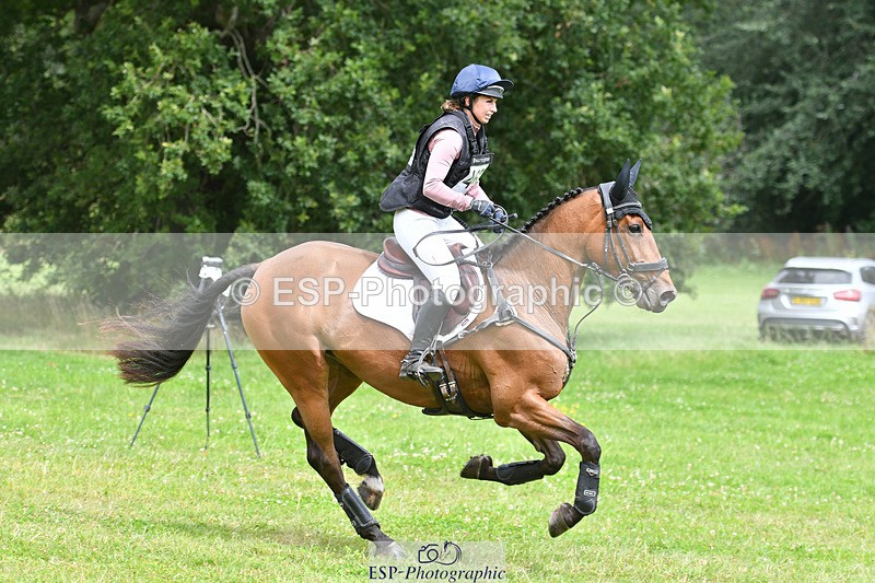 240804-133517-14904 - 462-Joanne_Marsh-FAMILIE_FUTUREZ