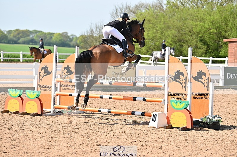 240509A-111027-01427 - Cls 2 Discovery and 1m Open