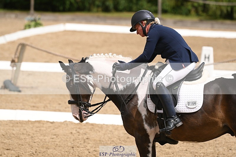 250720A-144924-11970 - 164-Dominique.Kinnaird-Perry-Pallas.Vanquish