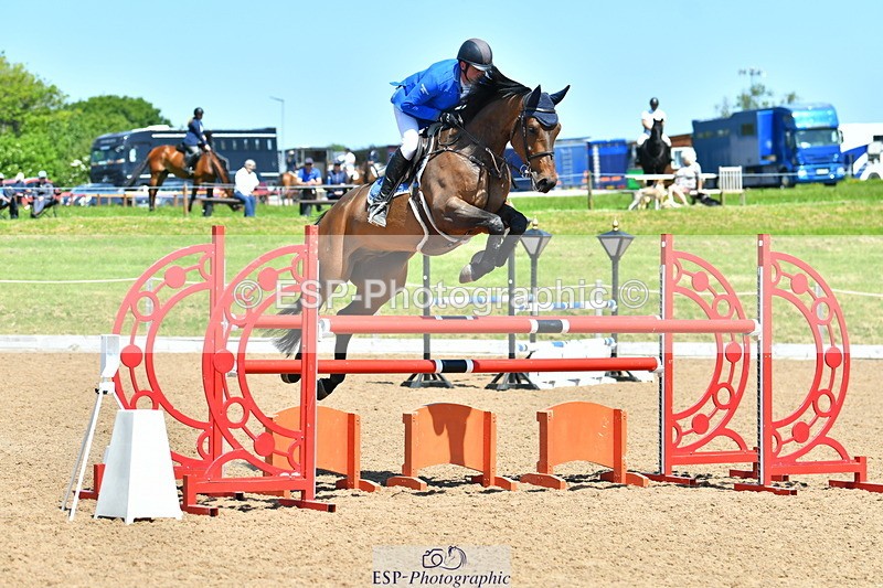 230527A-122902-04423 - Cls 15 Foxhunter