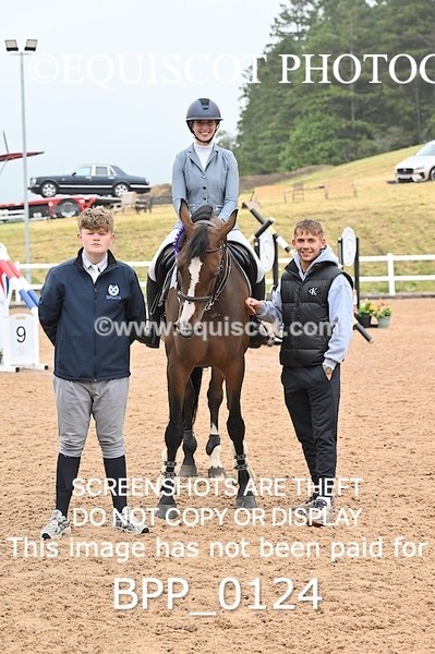 BPP_0124 - CLASS 24 SUN Redpost Equestrian Senior Foxhunter/1.20m Open